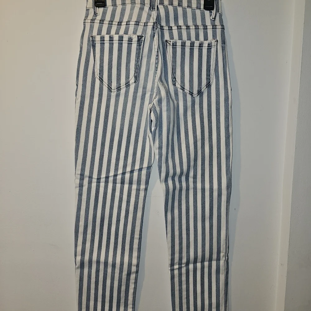 Kensie Vintage Luxe The Allie High Rise Slim Straight Striped Jeans Size 0 / 25